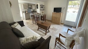 Living area - Douceur d'Olive - Maison avec piscine privée (Fox-Amphoux)