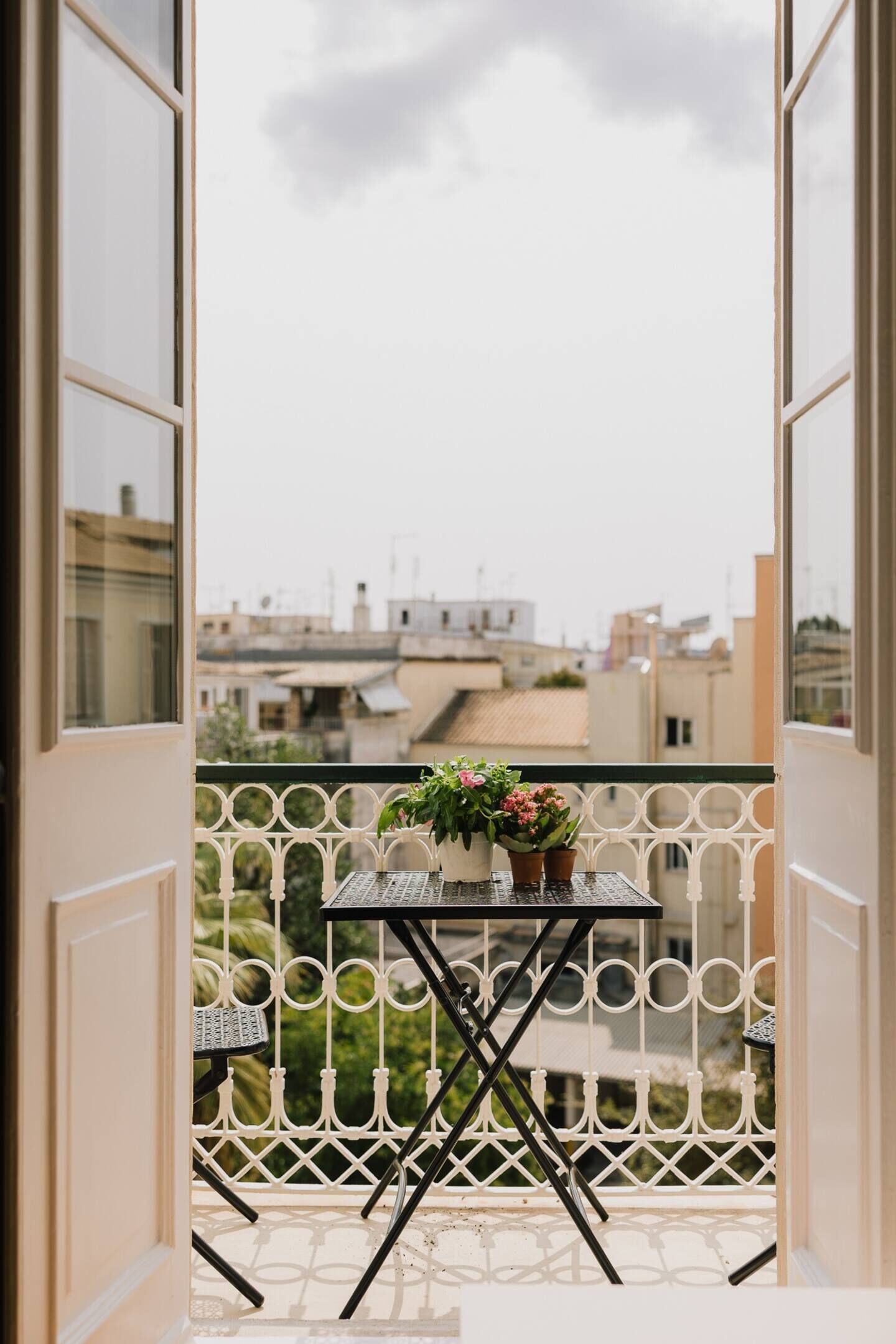 تناول الطعام بالخارج