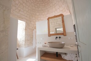 Shower, hair dryer, towels - TD I Coni di Pinurè Trulli with Scenic Valley ... (Martina Franca)