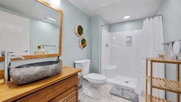 Standard-Apartment, 2 Schlafzimmer | Badezimmer | Dusche, Haartrockner, Handtücher, Toilettenpapier