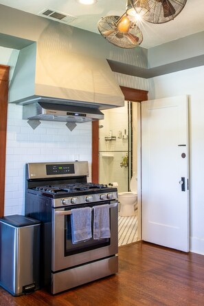 Fridge, microwave, oven, stovetop - The Best House. 1 mile to Disneyland with a pool, hot tub, and game room. (Anaheim)