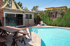 Outdoor pool, a heated pool