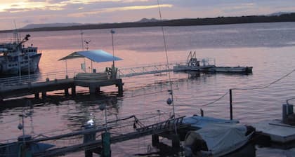 Private Palace with gorgeous view on the Gulf of Nicoya for maximum 2 people