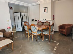 Kondominium, 1 kamar tidur, teras, pemandangan kebun | Interior