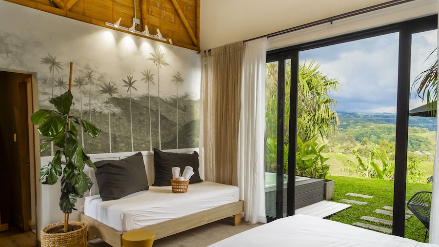 Eco Hotel Monte Tierra