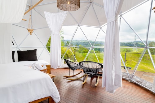 Eco Hotel Monte Tierra