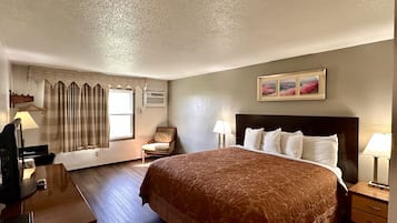 Habitación estándar, 1 cama King size, para no fumadores | 1 habitación y wifi gratis