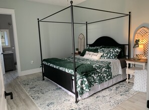 1 室のベッドルーム、WiFi、ベッドシーツ