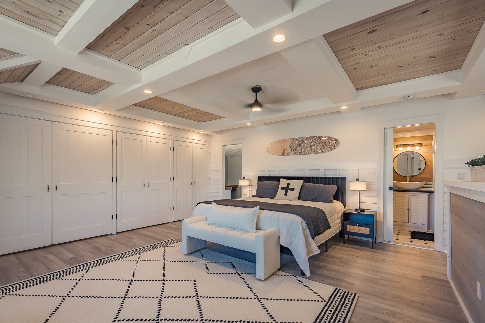 7 habitaciones, tabla de planchar con plancha y wifi gratis 