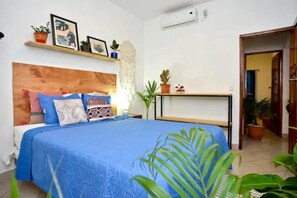 2 chambres, bureau, fer et planche à repasser, Wi-Fi gratuit