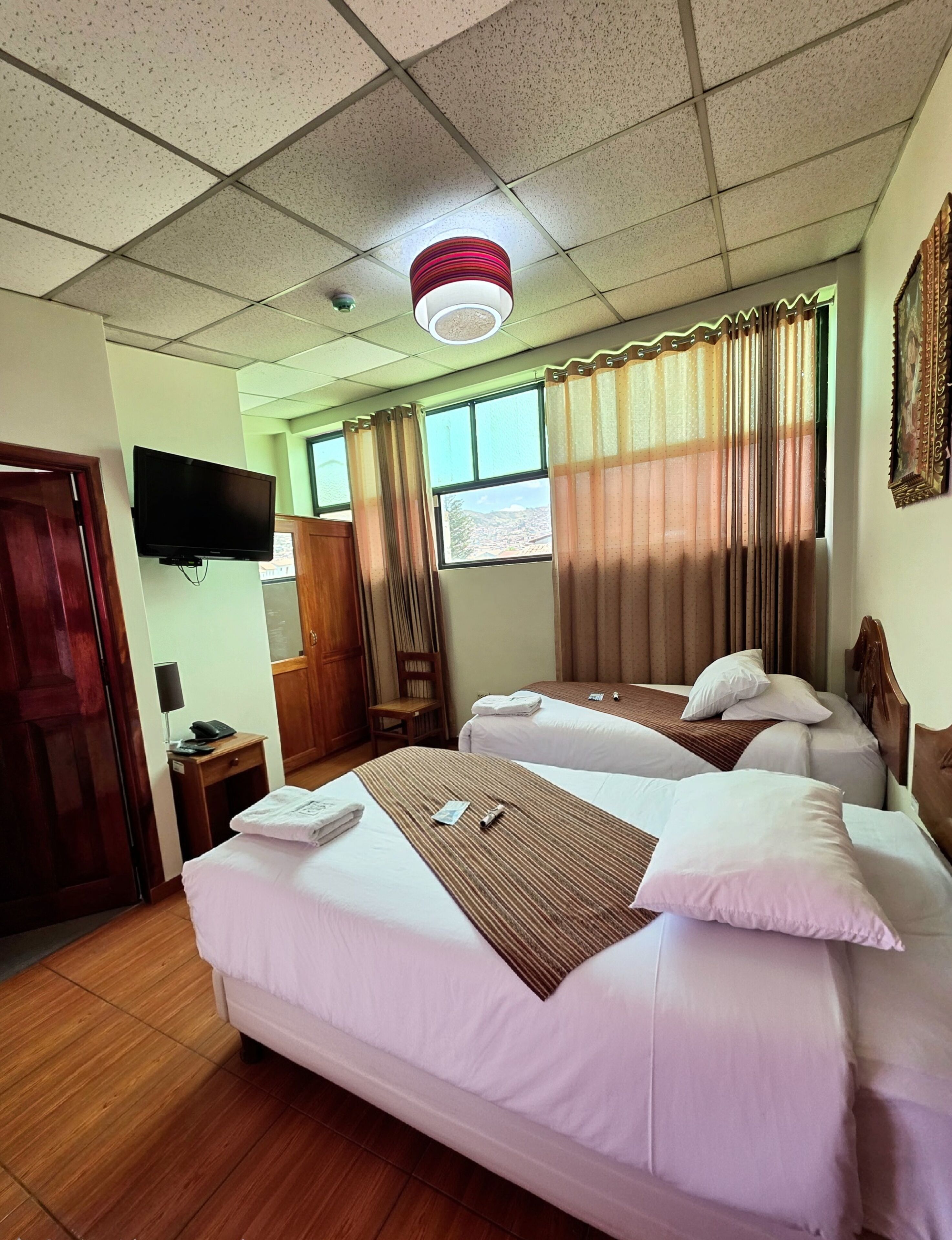 Wifi gratis y ropa de cama 