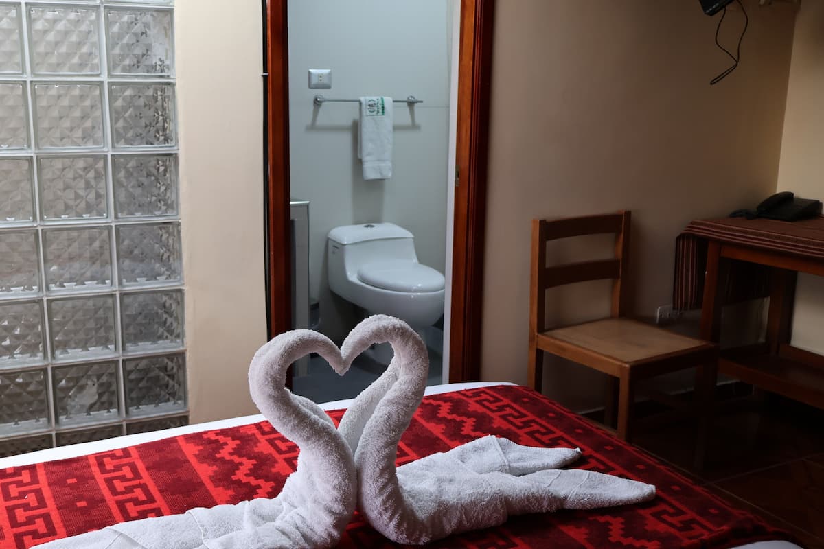Comfort kamer, 1 queensize bed | Gratis wifi, beddengoed