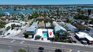 Exterior - Seaside Studio- POOL & Steps to the Beach!  (Madeira Beach)