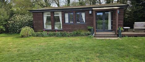 Cabin | Exterior