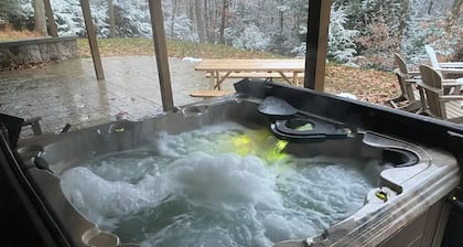 Cozy chalet with hot tub and ski resort view