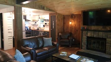 Smart TV, fireplace, video games, books