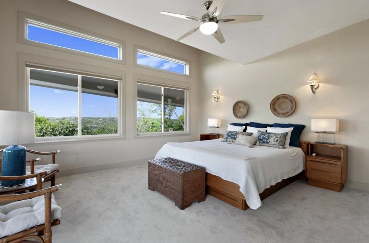 Photo 18 of New to market-Executive, custom home with a great view & heated pool 2020 008080