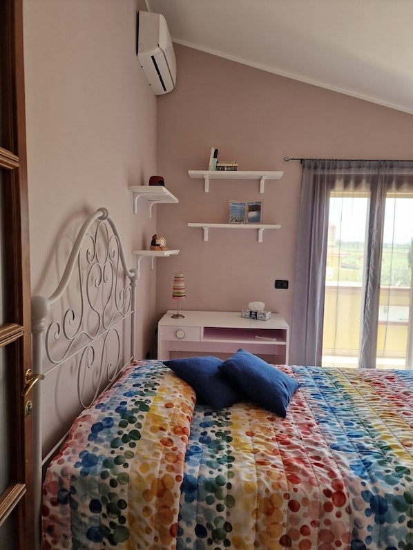 3 bedrooms, in-room safe, desk, iron/ironing board