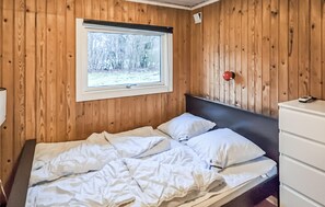 3 bedrooms, travel crib, free WiFi - Beautiful home in Toftlund with WiFi (Toftlund)