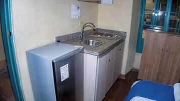 Studio Confort | Cuisine privée | Mini réfrigérateur, lave-vaisselle