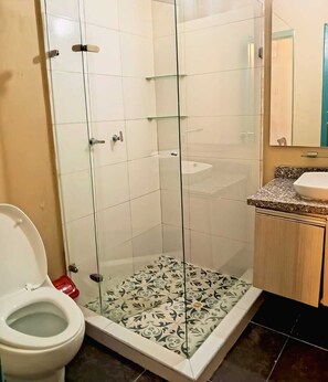 Studio Confort, 1 chambre, non-fumeur, vue jardin | Salle de bain