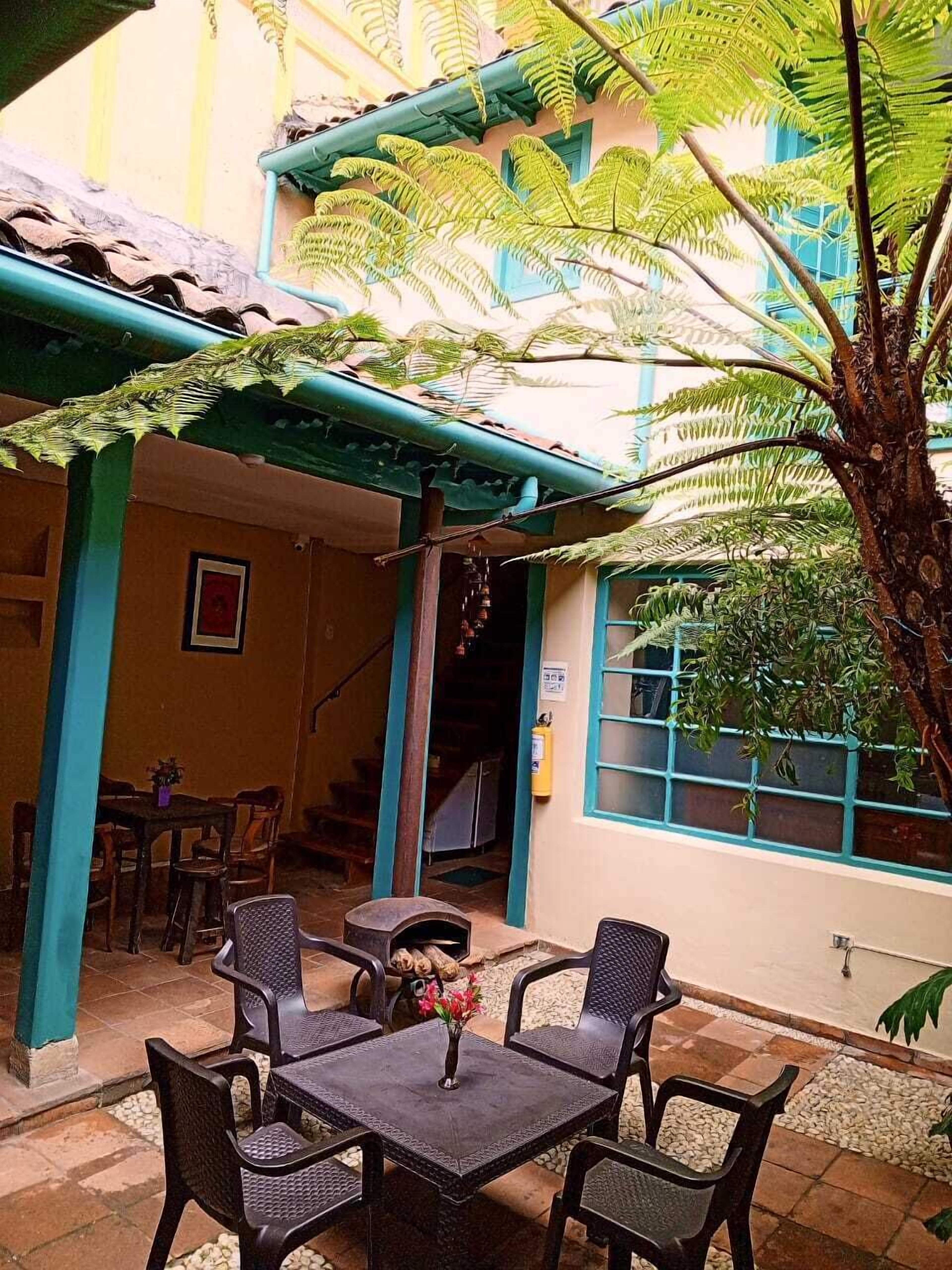 Comfort Studio, 1 Bedroom, Non Smoking, Garden View | Living area | TV