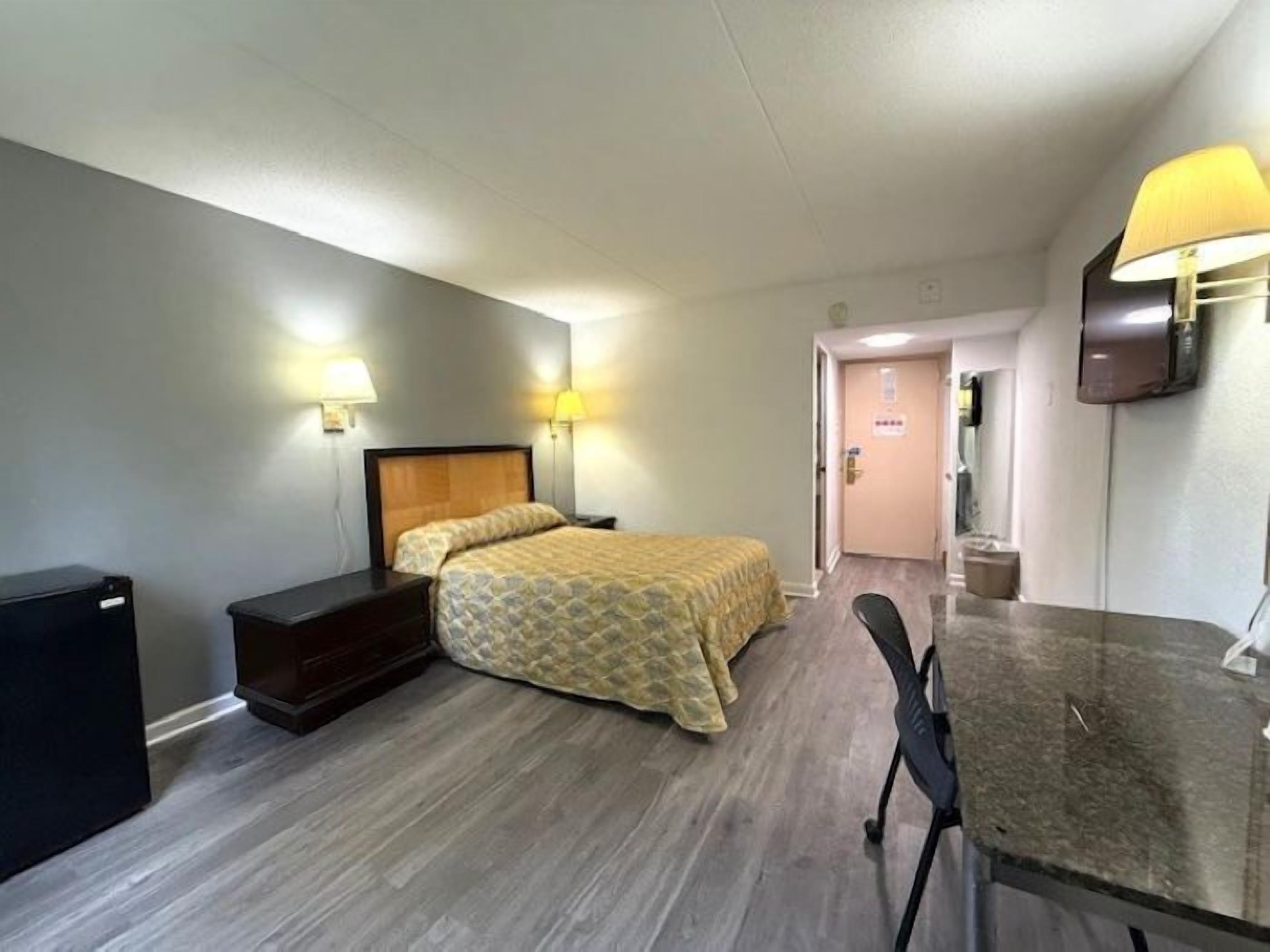 Chambre Simple Économique, 1 lit double