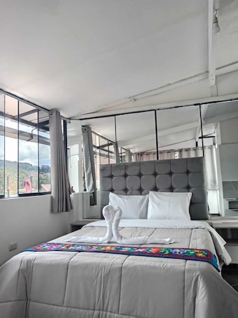 Escritorio y wifi gratis