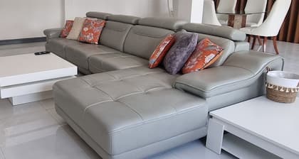 Duplex Espaçoso e Luminoso na Marginal