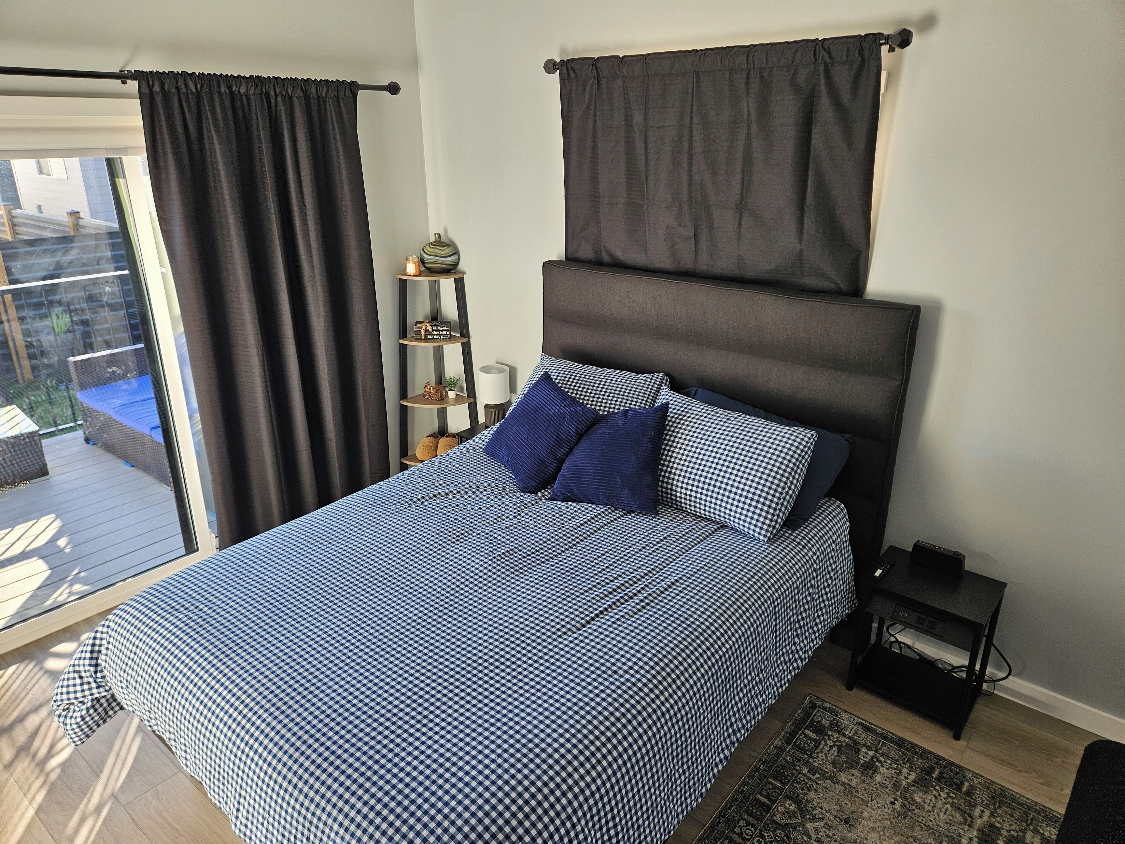 2 多间卧室、免费 WiFi、床单