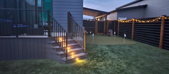 Vacation in luxury !!! A golfers Dream.Modern newly built modular home.
