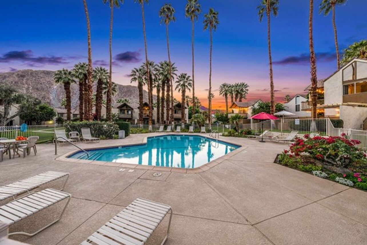 Condo paradise in Indian Wells.