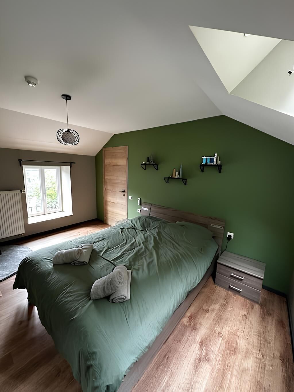 3 bedrooms, WiFi, bed sheets