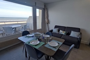 Dining - Appartement 3ème Étage Ascenseur, Front de Mer (Berck-sur-Mer)