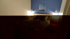 2 bedrooms