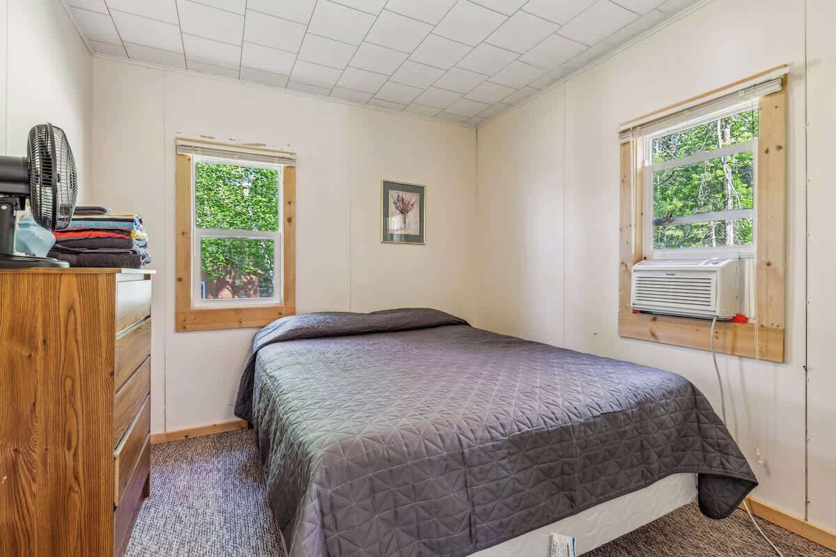 2 Schlafzimmer, Bügeleisen/Bügelbrett, Reisekinderbett, kostenloses WLAN