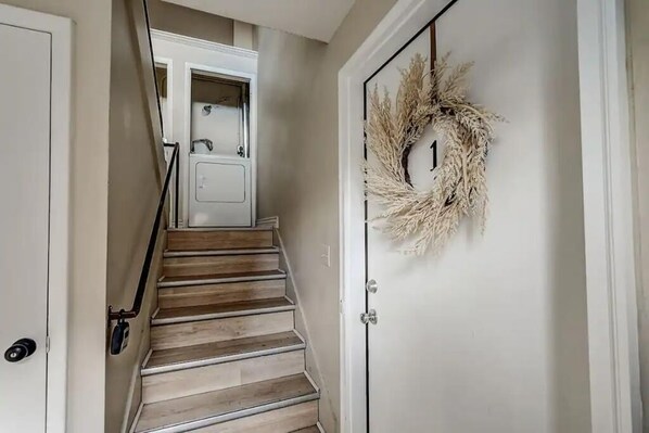 Interior - Stylish Capital Hill Condo (Salt Lake City)