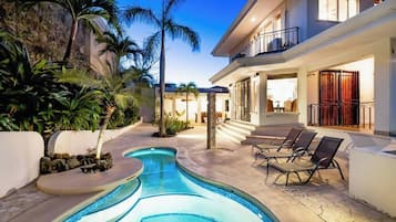 Alberca al aire libre