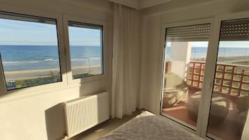 5 sovrum, strykjÀrn/strykbrÀda, wi-fi och sÀngklÀder