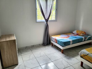 2 bedrooms, free WiFi, bed sheets