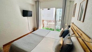 Bügeleisen/Bügelbrett, WLAN, Bettwäsche