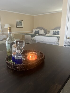 1 chambre, coffres-forts dans les chambres, fer et planche à repasser