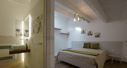 HolidayHome Building - 2-Bedroom Apartment
