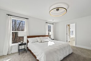 4 chambres, bureau, fer et planche à repasser, Wi-Fi gratuit