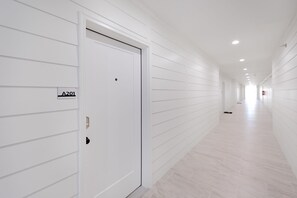 Interior - Handsboro Pointe- A201 (Gulfport)