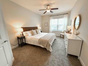 1 bedroom, desk, iron/ironing board, WiFi