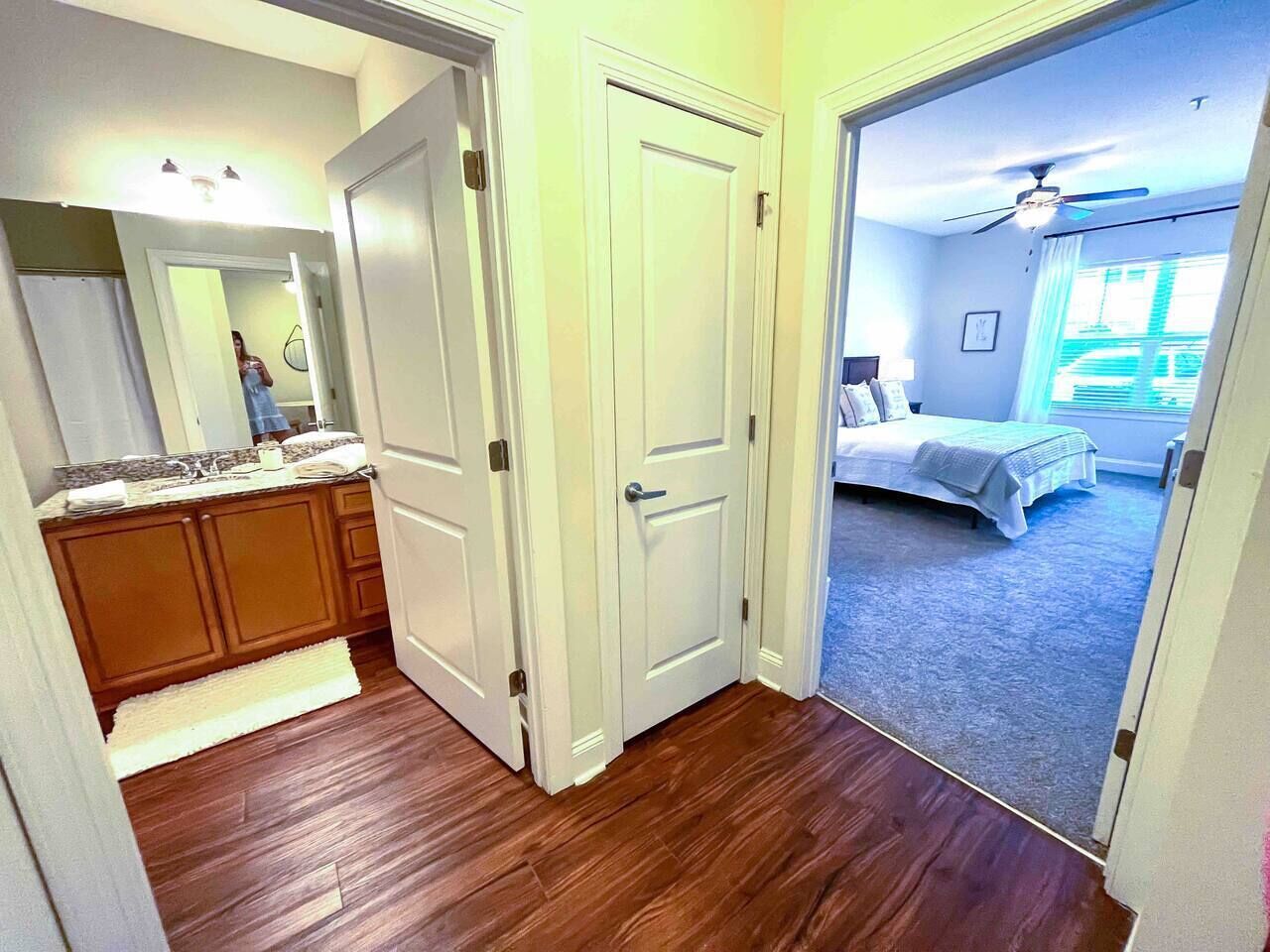 1 間睡房、書桌、熨斗/熨衫板、Wi-Fi