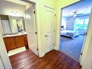 1 bedroom, desk, iron/ironing board, WiFi