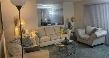 Stays by House of Casha – Cozy Comfort Cape