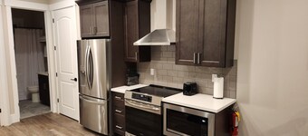 Private Home-2 Bed/2 Bath -HOT TUB / Near Zion NP